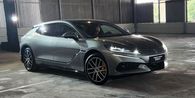 Denza Z9 GT Unjuk Gigi di Diler Pluit