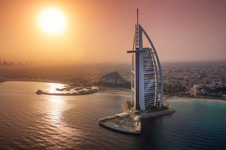 Pada tahun 2019, Burj Al-Arab, salah satu hotel termewah di Dubai akan menjalani renovasi