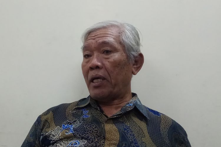 Ketua Yayasan Penelitian Korban Pembunuhan 1965-1966, Bedjo Untung Saat Ditemui di Kantor Komnas HAM, Jakarta, Selasa (24/10/2017).