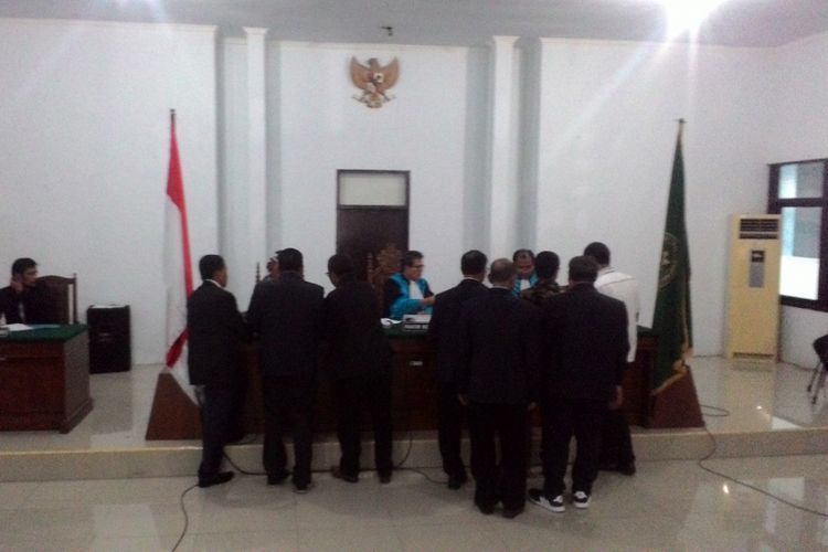 Sidang sengketa Pilkada Papua 2018 digelar di Pengadilan Tinggi Tata Usaha (PT TUN) Makassar, Selasa (20/3/2018).
