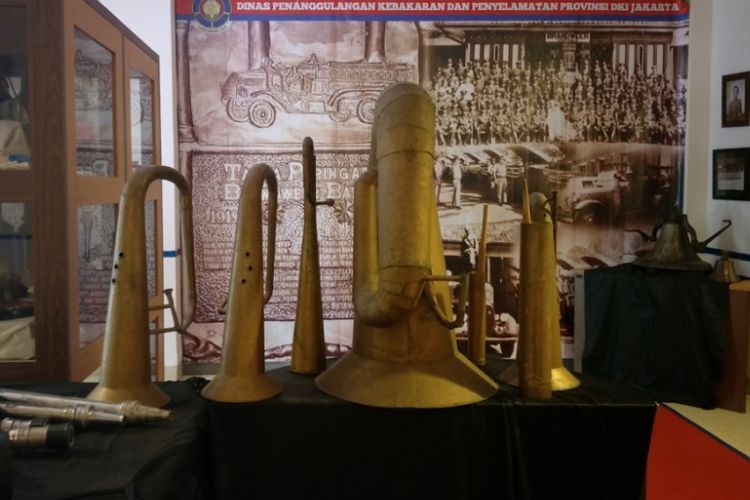 Saksofon tanjidor kuno jadi salah satu koleksi Museum Damkar yang ada di kawasan TMII, Jakarta Timur, Kamis (1/3/2019).