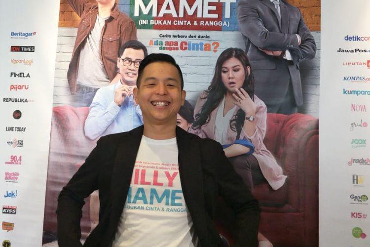 Ernest Prakasa ditemui dalam jumpa pers syukuran satu juta penonton film Milly & Mamet di kawasan Sarinah, Jakarta Pusat, Senin (31/12/2018).