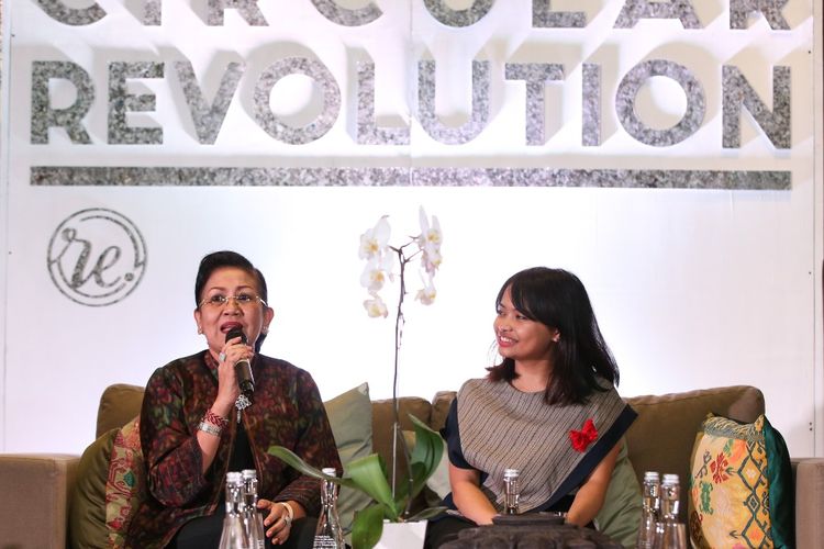 Ketua Dewan Kerajinan Nasional Daerah (Dekranasda) Provinsi Bali Putri Suastini Koster saat memaparkan dukungannya terhadap acara Circular Revolution di Bali yang bertujuan melestarikan lingkungan melalui sinergi seluruh pemangku kepentingan. 