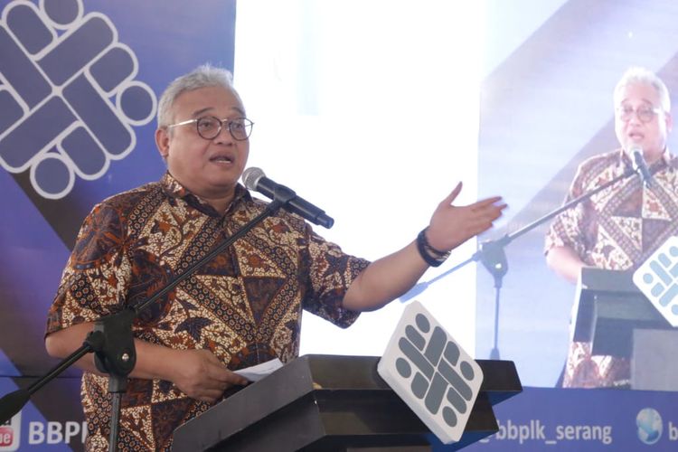 Dirjen Pembinaan Pelatihan dan Produktivitas (Binalattas) Kemnaker Bambang Satrio Lelono mengatakan penyiapan tenaga kerja kompeten dan berkarakter positif dapat dilakukan melalui tiga pilar utama.