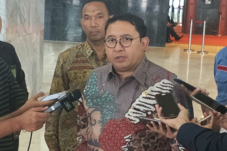 Wakil Ketua DPR Fadli Zon saat ditemui di Kompleks Parlemen, Senayan, Jakarta, Selasa (27/2/2018).