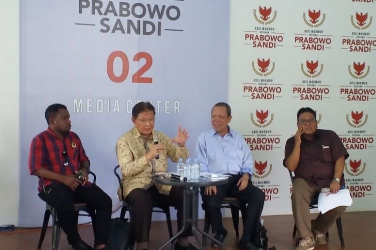 Diskusi bertema ?Indonesia Pasca Jokowi, Pembangunan Infrastruktur untuk Dinikmati Siapa?? di Media Center Prabowo-Sandi, Jakarta, Rabu (30/1/2019).