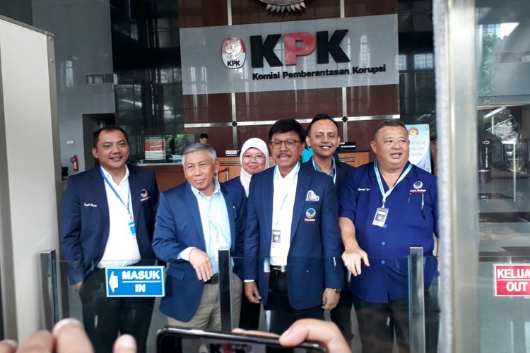 Elite Partai Nasdem mengunjungi KPK, Selasa (13/3/2018).