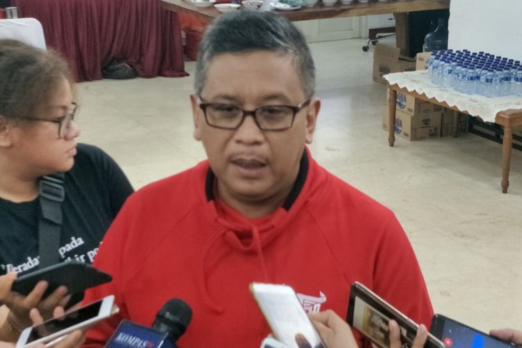 Sekjen Partai Demokrasi Indonesia Perjuangan (PDI-P) Hasto Kristiyanto saat ditemui di kantor DPP PDI-P, Menteng, Jakarta Pusat, Selasa (18/12/2018).