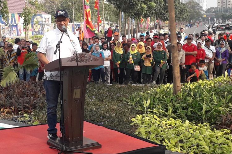 Gubernur DKI Jakarta Anies Baswedan memberikan sambutan dalam sebuah kegiatan di kawasan Kemayoran, Jakarta Pusat, Sabtu (21/7/2018).