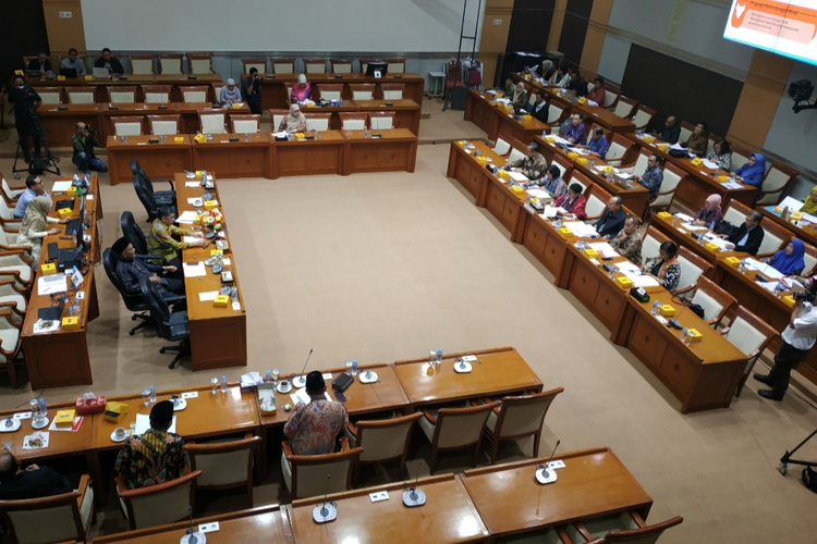 Komisi VIII menggelar rapat bersama Kementerian Pemberdayaan Perempuan dan Perlindungan Anak (KPPPA) di Kompleks Parlemen, Senayan, Jakarta, Rabu (4/9/2019)
