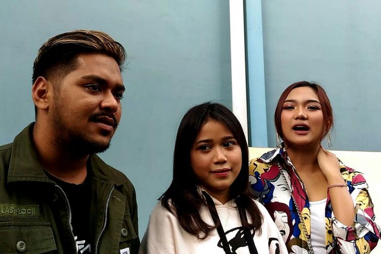 Ahmad Abdul, Bianca Jodie dan Marion Jola saat ditemui di kawasan Tendean, Jakarta Selatan, Senin (21/5/2018).