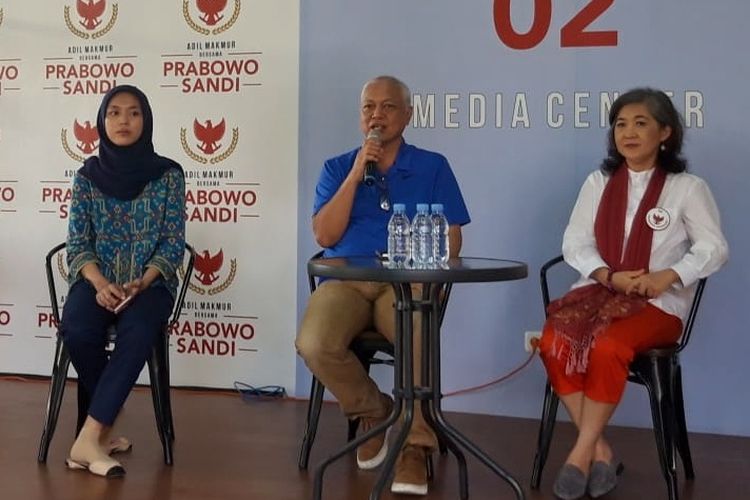 Relawan pendukung pasangan Prabowo Subianto-Sandiaga Uno meluncurkan platform jual beli online bernama Toko PAS. 