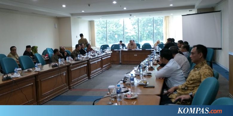 Pengamat: Pemilihan Wagub DKI Molor agar Anies Gampang Dikalahkan