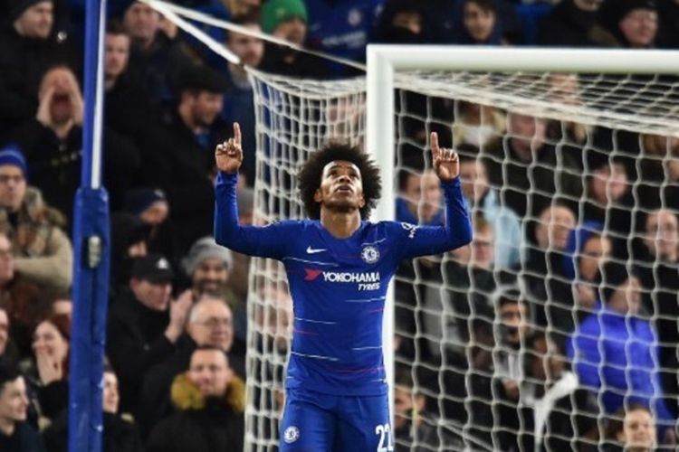 Willian merayakan golnya pada pertandingan Chelsea vs Sheffield Wednesday dalam babak ke-4 Piala FA di Stadion Stamford Bridge, 27 Januari 2019. 