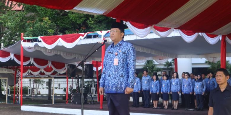 Sekretaris Daerah Provinsi Sulawesi Utara (Sulut) Edwin Silangen mengingatkan para anggota Korpri Provinsi Sulut untuk tetap loyal, berdedikasi, dan berintegritas dalam menjalankan tugas.