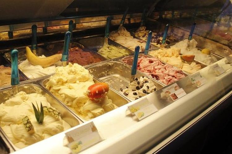 Beragam varian rasa gelato yang ditawarkan oleh Massimo Bali. Gelato Massimo Bali juga berada di sekitar pusat area wisata Sanur tepatnya di Jalan Danau Tamblingan nomor 228.