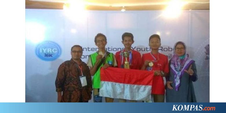 Tim Robotika MAN 2 Menangi Kejuaraan Robot Dunia di Thailand