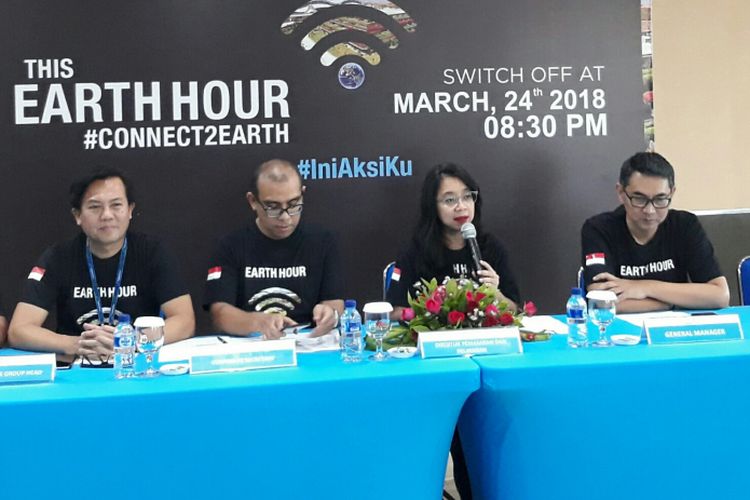 Konferensi pers Earth Hour oleh PT Angkasa Pura I (Persero) di Bandara Internasional Ngurah Rai, Bali, Jumat (23/3/2018).