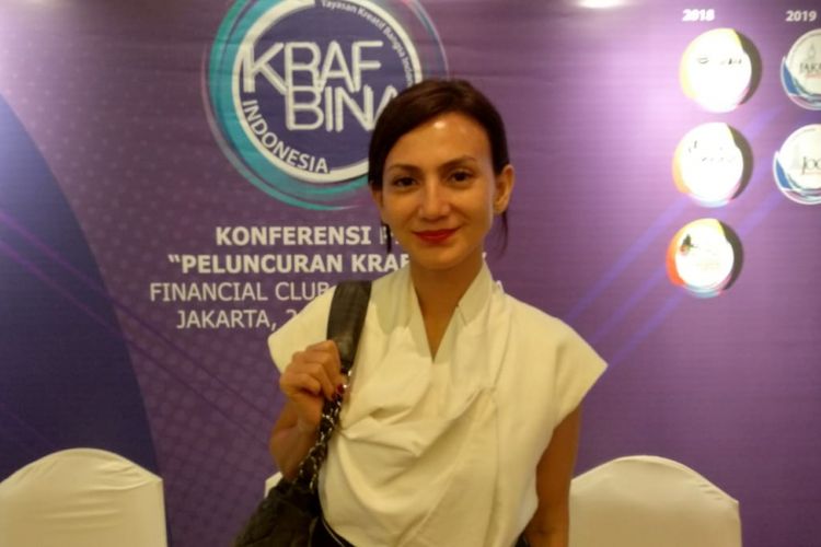 Selebriti, aktivis dan politisi Wanda Hamidah ketika ditemui di Graha CIMB Niaga, Jakarta,Senin (20/8/2018).
