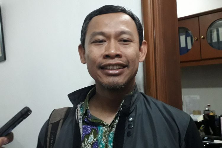 Komisioner KPU Pramono Ubaid Tanthowi