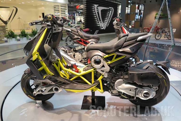 Moto ikonik Italjet Dragster hadir EICMA 2018