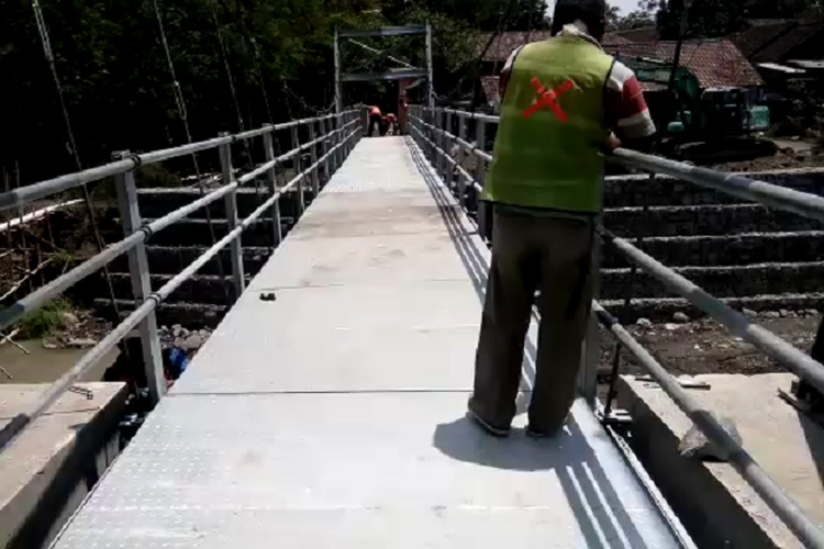 Jembatan Gantung Sudisari I di Glagah, Kabupaten Magelang, Jawa Tengah