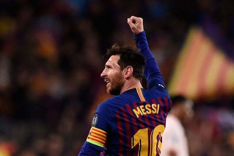 Lionel Messi merayakan golnya pada pertandingan Barcelona vs Manchester United dalam perempat final Liga Champions di Stadion Camp Nou, 16 April 2019. 