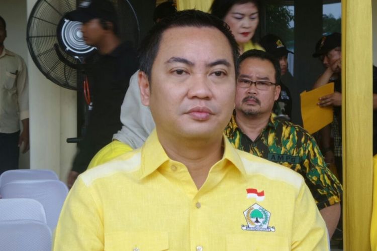 Ketua DPD DKI Jakarta Partai Golkar, Fayakhun Andriadi di Kantor DPP Partai Golkar, Slipi, Jakarta Barat, Jumat (10/3/2017).