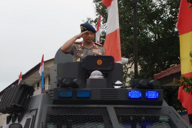 Kapolri Jenderal Pol Tito Karnavian di Markas Komando Brimob Polri, Kelapa Dua, Depok, Kamis (15/2/2018).