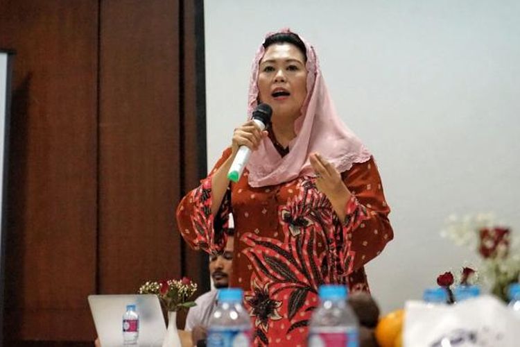 Direktur Wahid Foundation Yenny Wahid dalam sebuah diskusi di kantor Wahid Institute, Matraman, Jakarta Pusat, Kamis (22/12/2016).