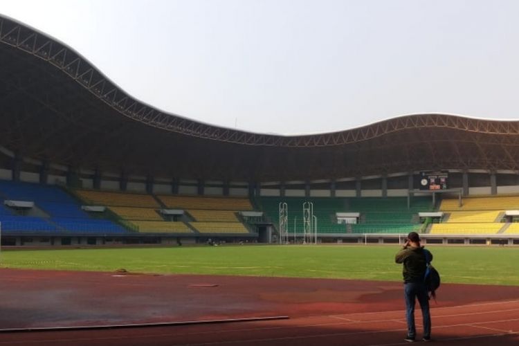 Tampak dari dalam Stadion Patriot Candrabhaga, Kota Bekasi, Rabu (12/07/2018).