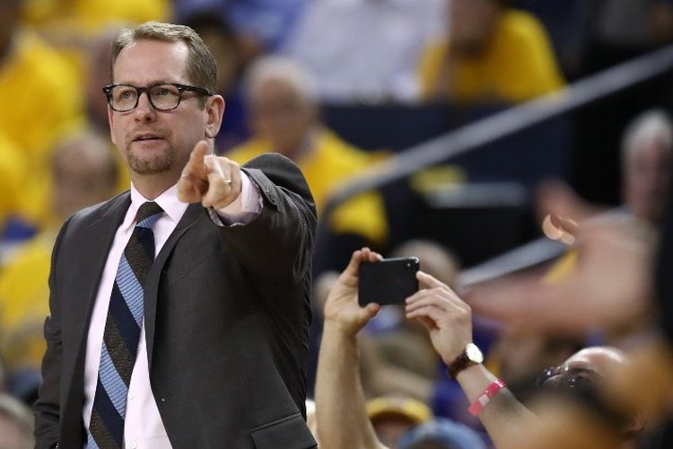 Ekspresi pelatih Toronto Raptors, Nick Nurse, dalam gim ketiga Final NBA 2019 melawan Golden State Warriors.