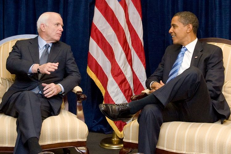 Senator John McCain dan Barack Obama yang sebelumnya bersaing dalam pemilihan presiden bertemu di Chicago beberapa hari setelah Obama terpilih menjadi presiden Amerika Serikat. Pertemuan ini terjadi pada 17 November 2008.

