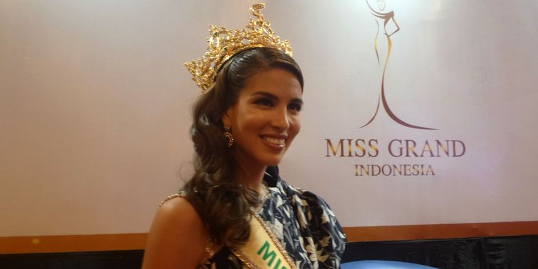 Miss Grand International 2017 Maria Jose Lora pada acara penandatanganan MoU Miss Grand Internarional Organization dan Miss Grand Indonesia di Kementerian Pariwisata, Jakarta Pusat, Senin (29/1/2018).