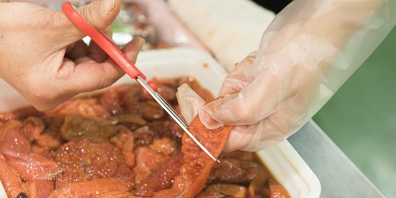 Toko yang khusus menjual sashimi untuk menu katte-don di Hokkaido, Jepang.