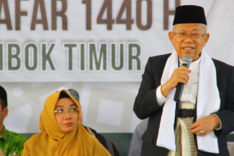 Lombok Timur, Kompas.Com Cawapres Maruf Amin  memibta doa dan dukukan Ulama dan Santri di Lombok