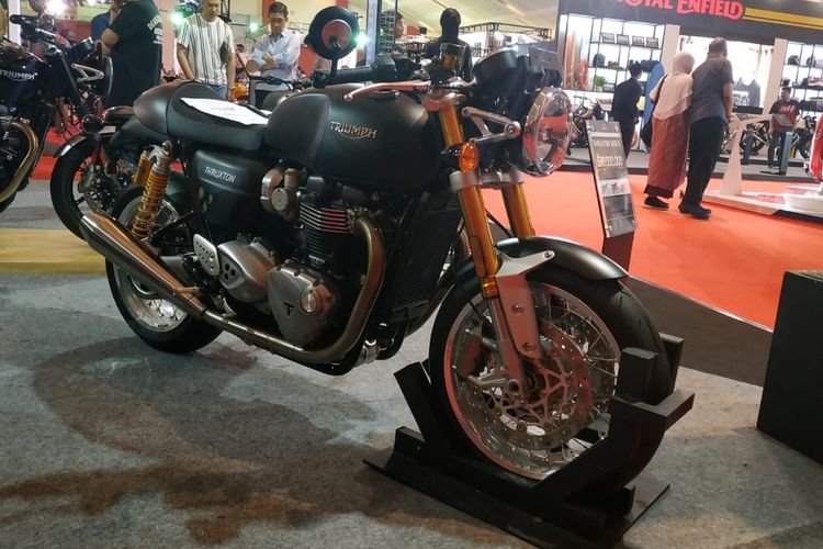 Jajaran motor cafe racer di Telkomsel IIMS 2019