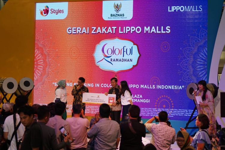 Peluncuran kerjasama Gerai Zakat Lippo Malls, hasil kerjasama Lippo Malls dengan Badan Amil Zakat Nasional (Baznas) di Plaza Semanggi, Jakarta, Selasa (30/4/2019).