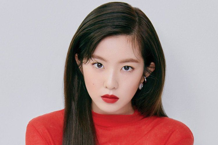 Irene, salah satu personel grup vokal Red Velvet membuktikan betapa menakjubkan penampilannya dengan warna bibir merona