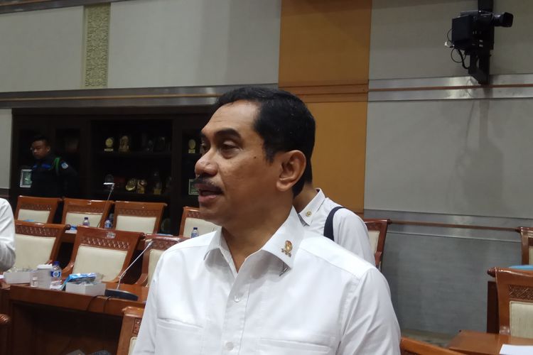 Kepala Badan Nasional Penanggulangan Terorisme (BNPT) Komjen Suhardi Alius Ditemui di komplek parlemen DPR RI, Jakarta, Selasa (19/9/2017).
