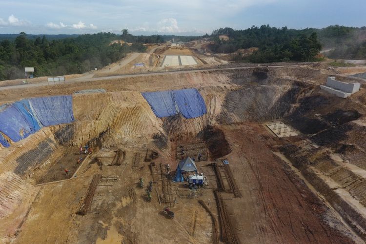 Kondisi terkini proyek Tol Balikpapan-Samarinda, Rabu (4/7/2018).