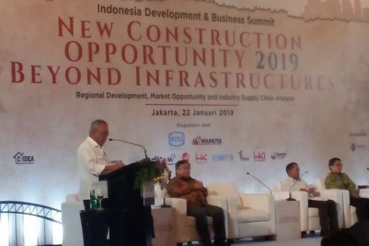 Menteri PUPR Basuki Hadimuljono pada acara Indonesia Development and Business Summit New Construction Opportunity 2019 and Beyond Infrastructures di Jakarta, Selasa (22/1/2019).