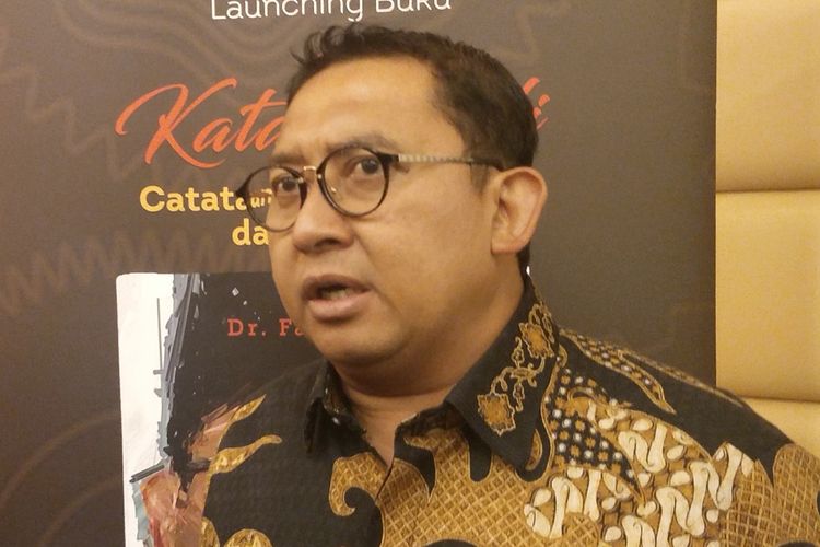 Wakil Ketua DPR Fadli Zon saat ditemui di Kompleks Parlemen, Senayan, Jakarta, Senin (15/4/2019).