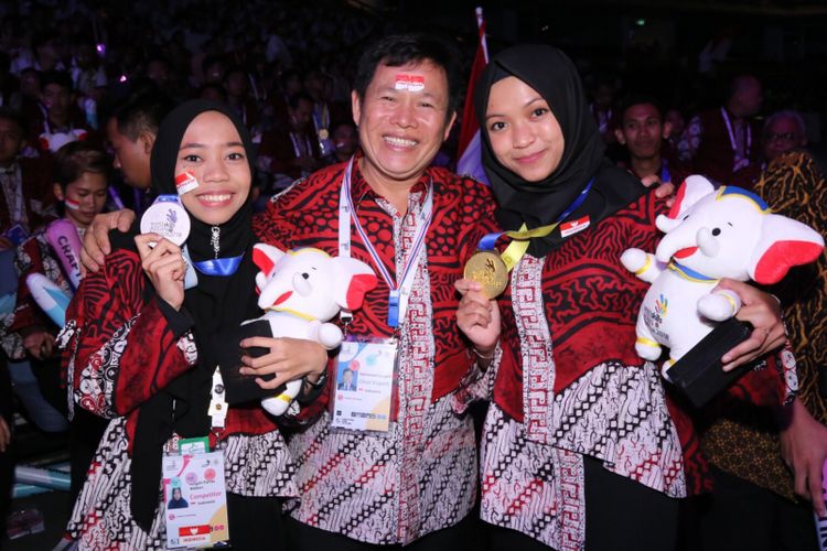 Delegasi Indonesia meraih 13 emas pada ASEAN Skills Competition (ASC) ke-12 di Thailand yang diselenggarakan pada 31 Agustus hingga 2 September 2018