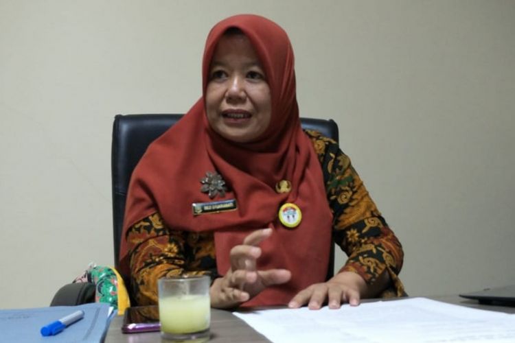 Kepala Bidang Pencegahan dan Pengendalian Penyakit (P2P) pada Dinas Kesehatan (Dinkes) Kota Bekasi, Dezi Syukrawati di Kantor Dinkes Kota Bekasi, Kamis (24/1/2019).