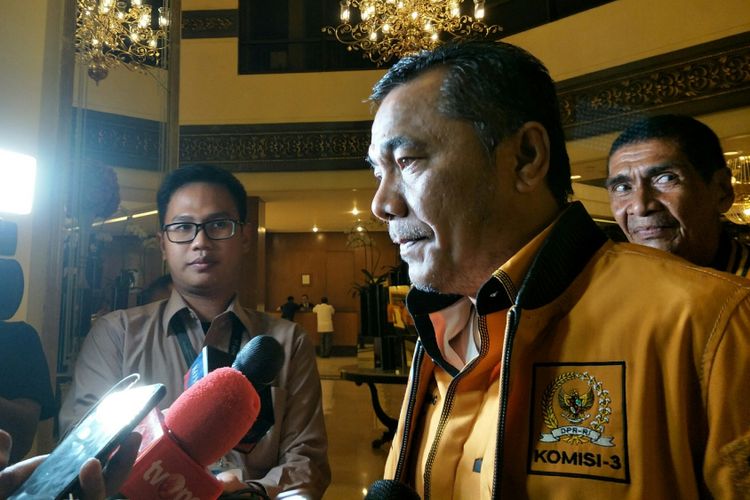 Sekretaris Jenderal Partai Hanura, kubu Daryatmo, Syarifuddin Sudding ketika ditemui di hotel Sultan, Jakarta, Kamis (18/1/2018) malam.