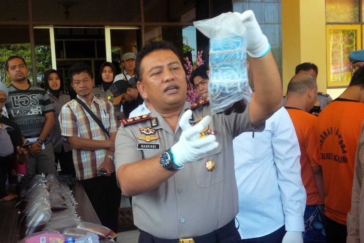 Kepala Polres Sukabumi AKBP Nasriadi saat konferensi pers, Selasa (10/4/2018).