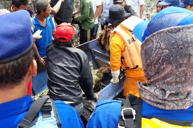 Foto Dok Kantor Pencaria dan Pertolongan Kota Tarakan. Evakuasi   Rahim (40) warga Kelurahan Selumit Pantai Kota Tarakan Kalimantan Utara dilaporkan tenggelam di laut ketika memancing ikan di perairan Pulau Sadau pada Selasa (01/08).