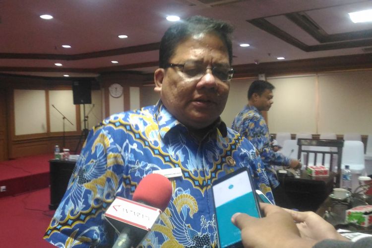 Komisioner Ombudsman RI (ORI) Adrianus Meliala  di Gedung ORI, Kuningan, Jakarta Selatan, Senin (14/1/2019). 