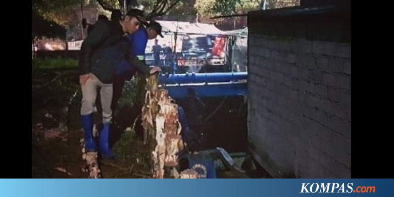 Dinding Turap Saluran Air di Pondok Indah Jebol